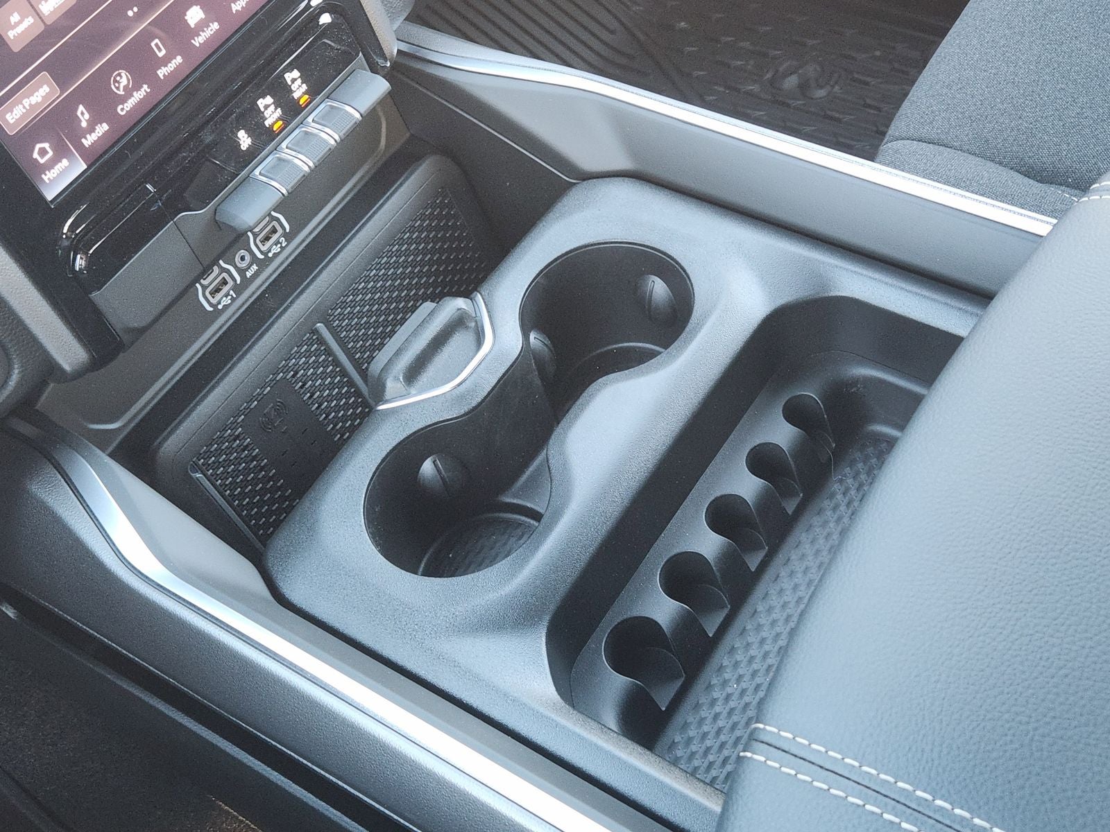 2026 RAM Ram 1500 RAM 1500 LONE STAR CREW CAB 4X2 5'7' BOX