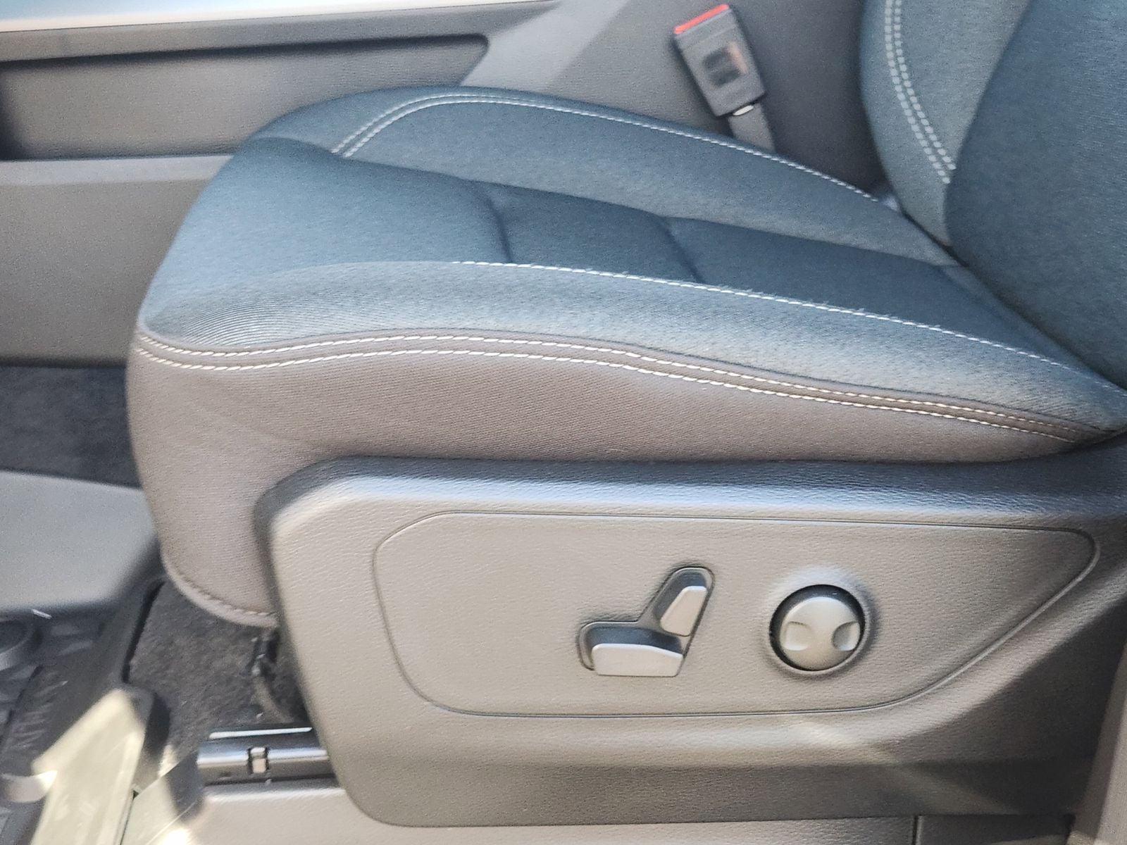 2026 RAM Ram 1500 RAM 1500 LONE STAR CREW CAB 4X2 5'7' BOX