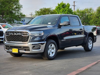 2026 RAM Ram 1500 RAM 1500 LONE STAR CREW CAB 4X2 5'7' BOX
