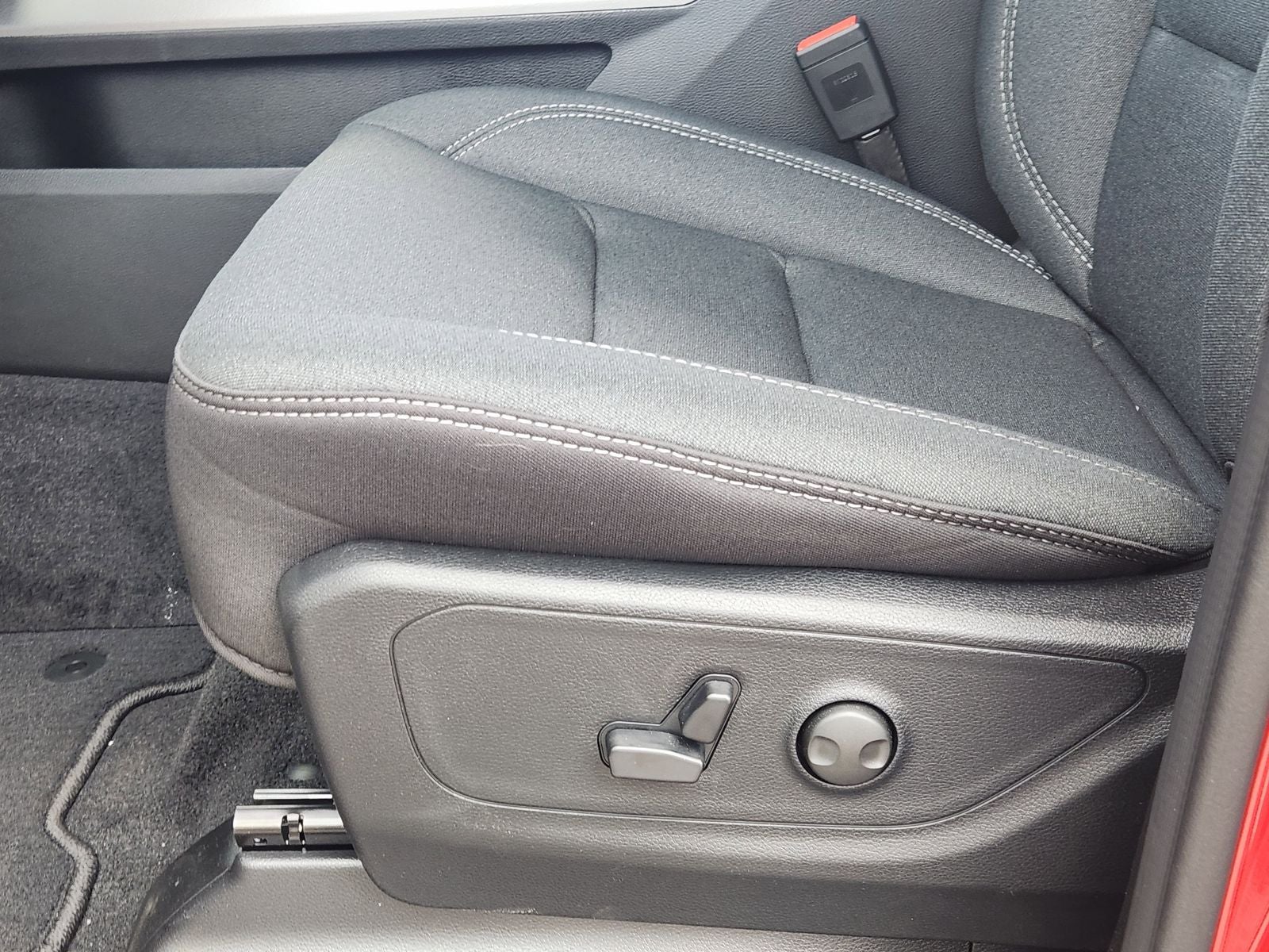 2026 RAM Ram 1500 RAM 1500 LONE STAR CREW CAB 4X2 5'7' BOX