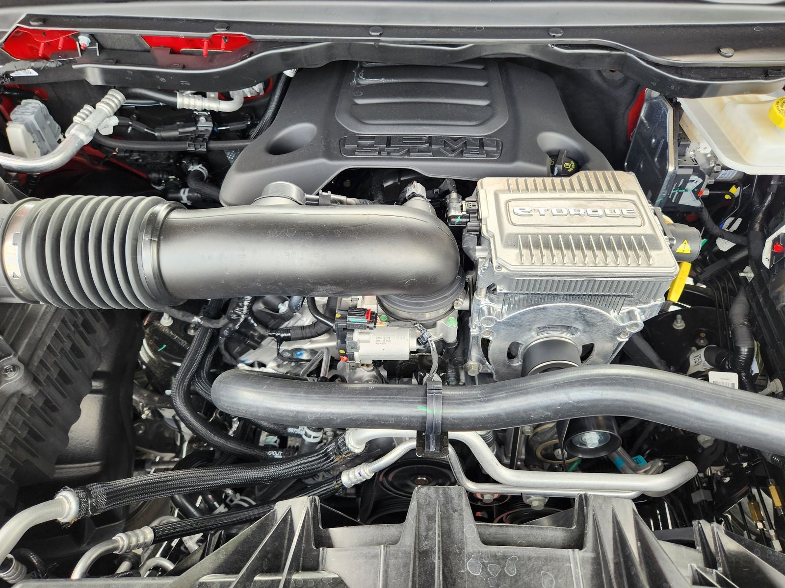 2026 RAM Ram 1500 RAM 1500 LONE STAR CREW CAB 4X2 5'7' BOX
