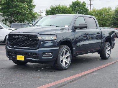 2026 RAM Ram 1500 RAM 1500 EXPRESS CREW CAB 4X2 5'7' BOX