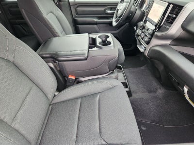 2026 RAM Ram 1500 RAM 1500 EXPRESS QUAD CAB 4X2 6'4' BOX