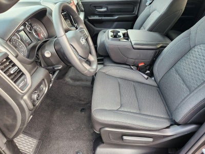 2026 RAM Ram 1500 RAM 1500 EXPRESS QUAD CAB 4X2 6'4' BOX