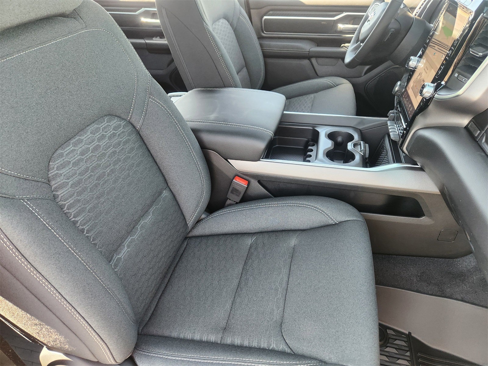 2026 RAM Ram 1500 RAM 1500 LONE STAR CREW CAB 4X4 5'7' BOX