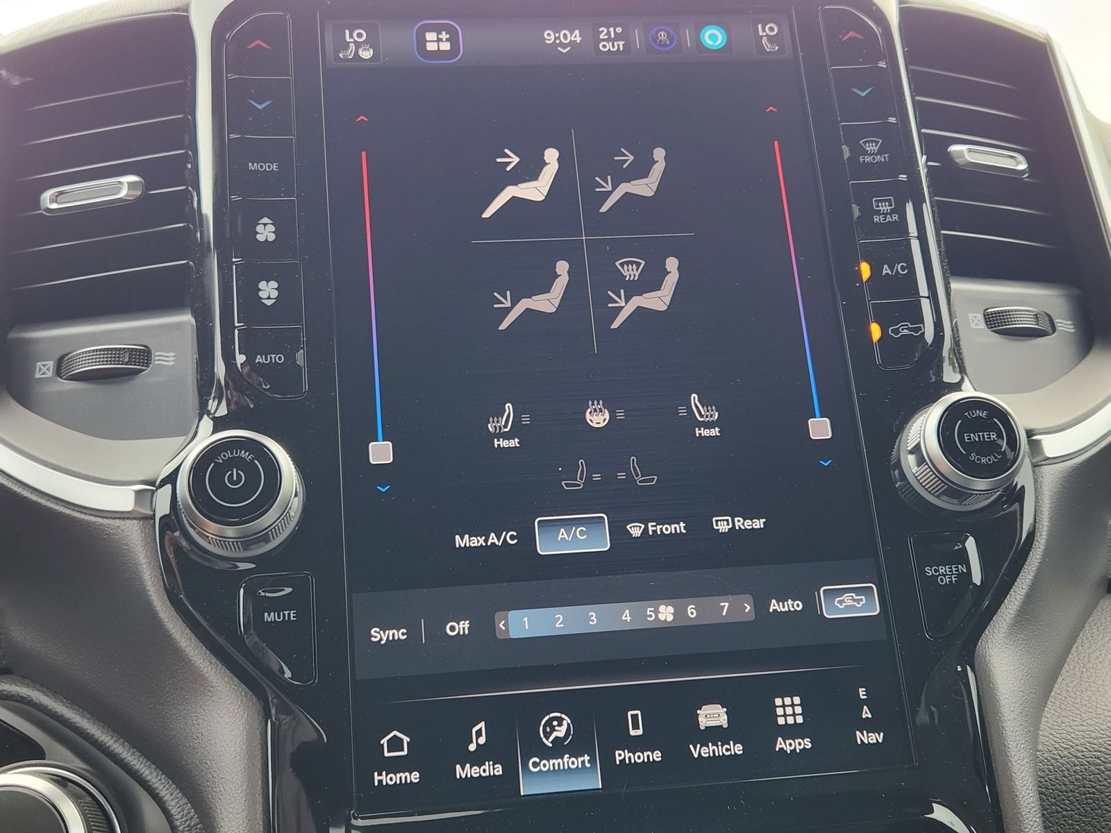 2026 RAM Ram 1500 RAM 1500 LONE STAR CREW CAB 4X4 5'7' BOX