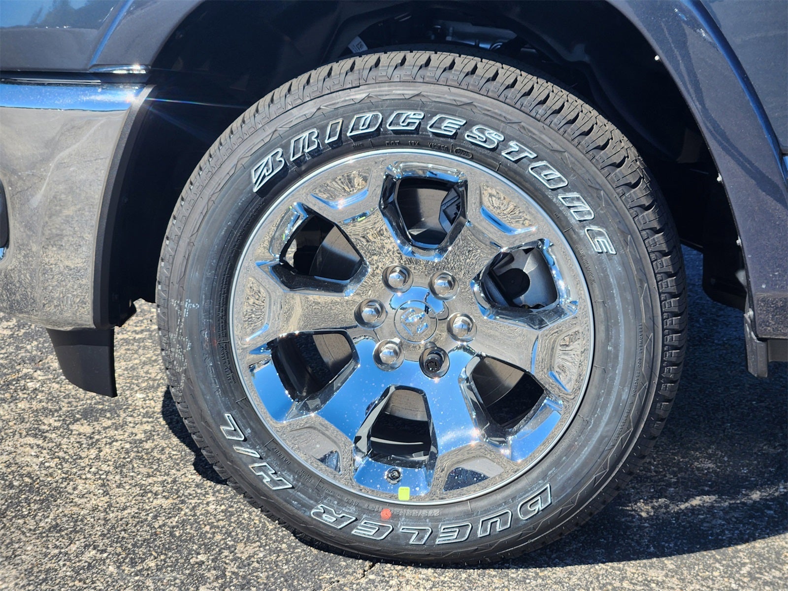 2026 RAM Ram 1500 RAM 1500 LONE STAR CREW CAB 4X4 5'7' BOX