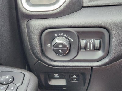 2026 RAM Ram 1500 RAM 1500 LONE STAR CREW CAB 4X4 5'7' BOX