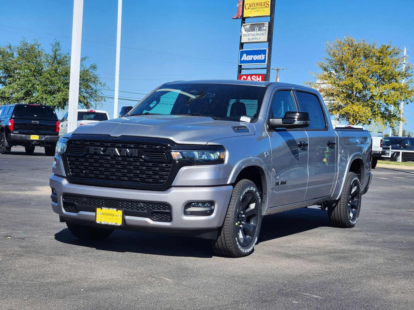 2026 RAM Ram 1500 RAM 1500 LONE STAR CREW CAB 4X4 5'7' BOX