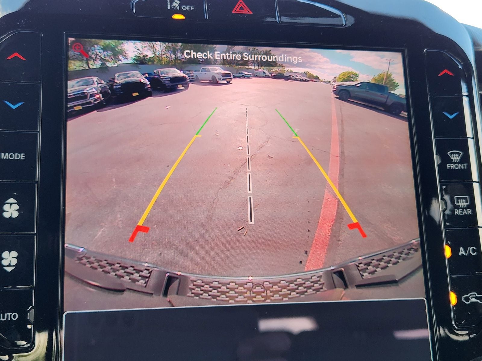 2026 RAM Ram 1500 RAM 1500 LONE STAR CREW CAB 4X4 5'7' BOX