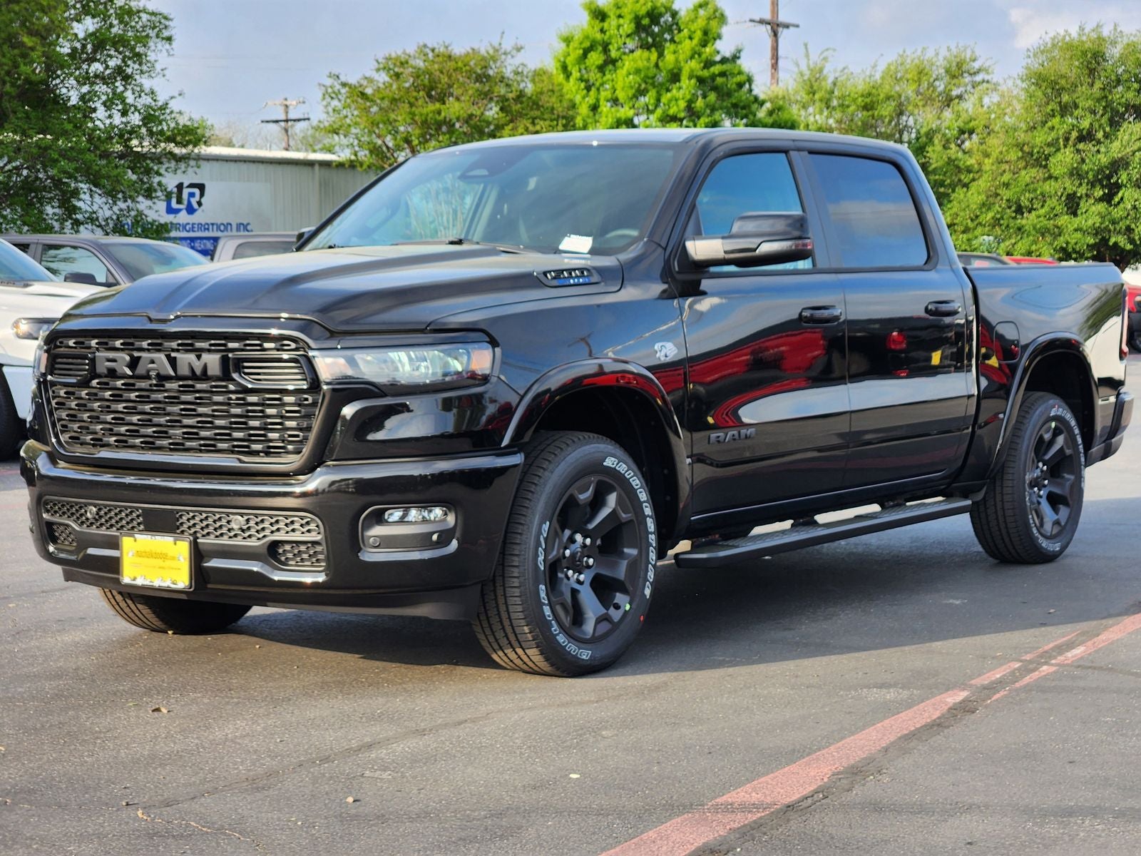 2026 RAM Ram 1500 RAM 1500 LONE STAR CREW CAB 4X4 5'7' BOX