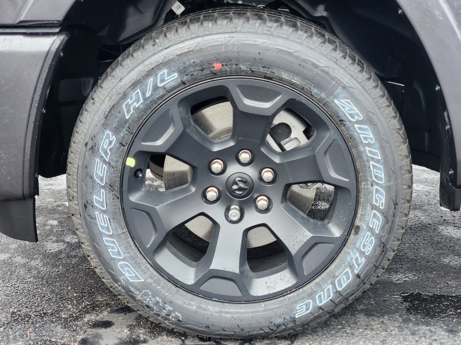 2026 RAM Ram 1500 RAM 1500 LONE STAR CREW CAB 4X4 5'7' BOX