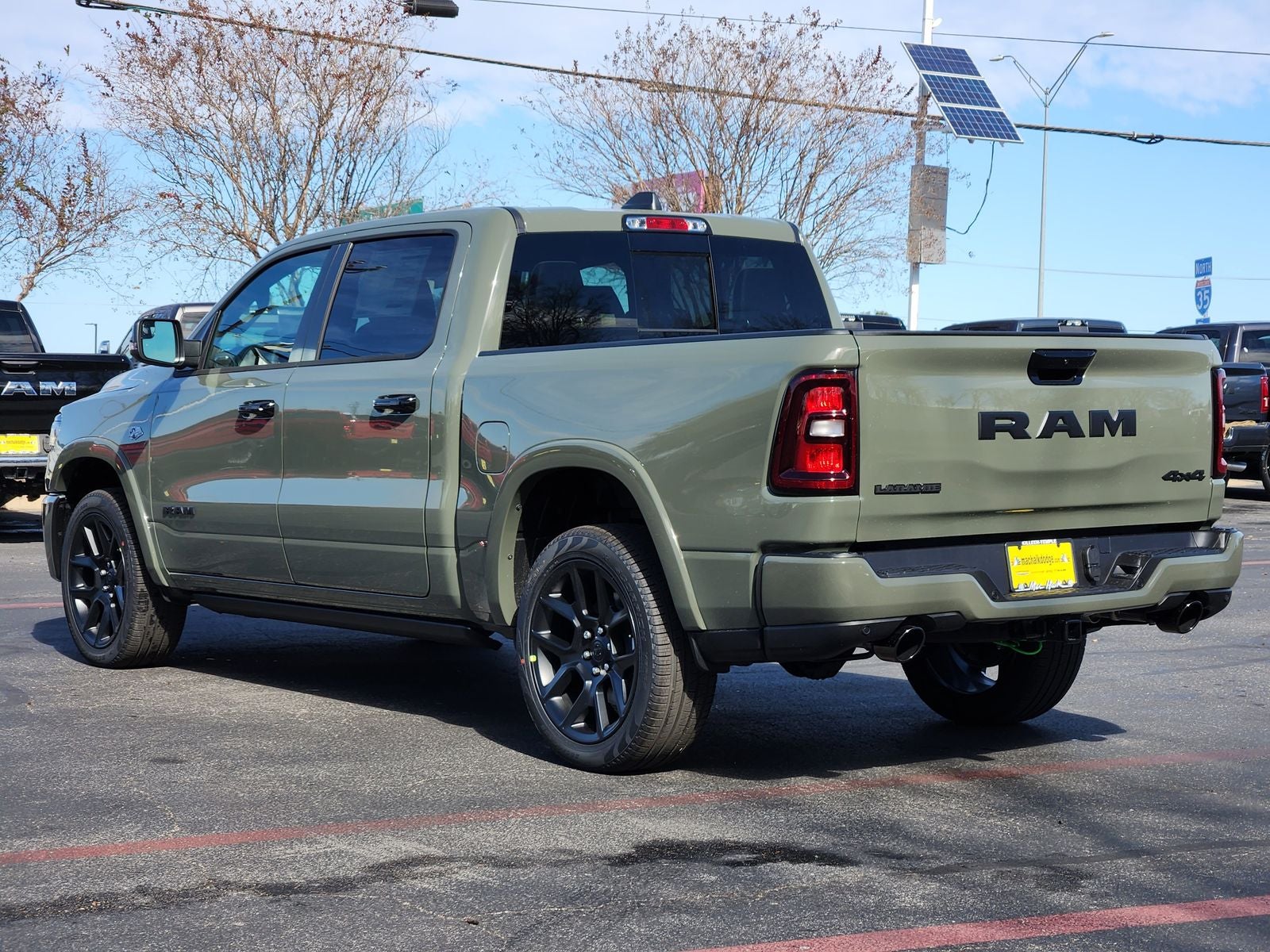 2026 RAM Ram 1500 RAM 1500 LARAMIE CREW CAB 4X4 5'7' BOX