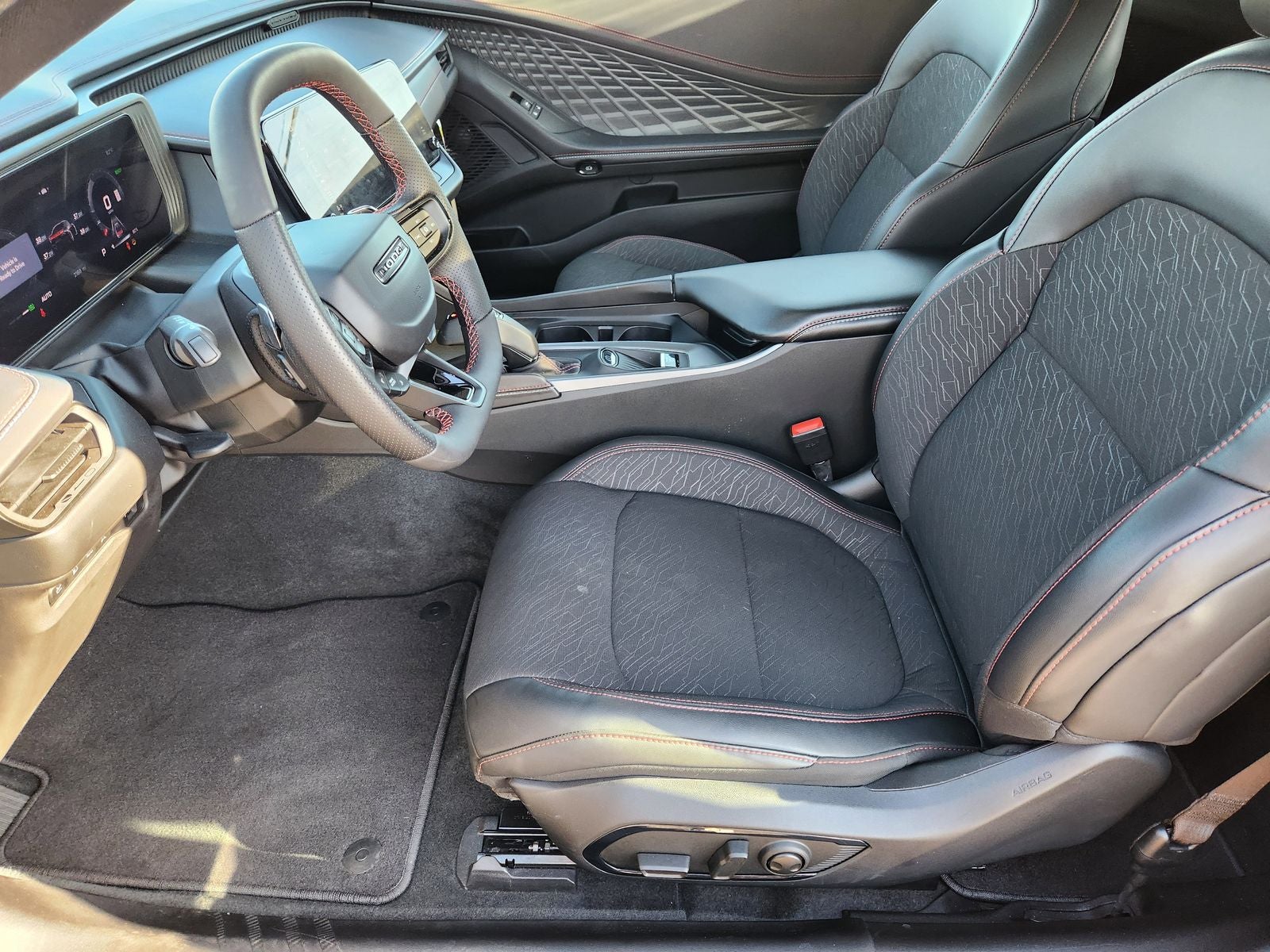 2025 Dodge Charger CHARGER 2-DOOR DAYTONA R/T AWD