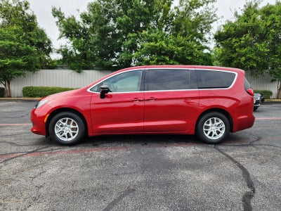 2026 Chrysler Voyager VOYAGER LX