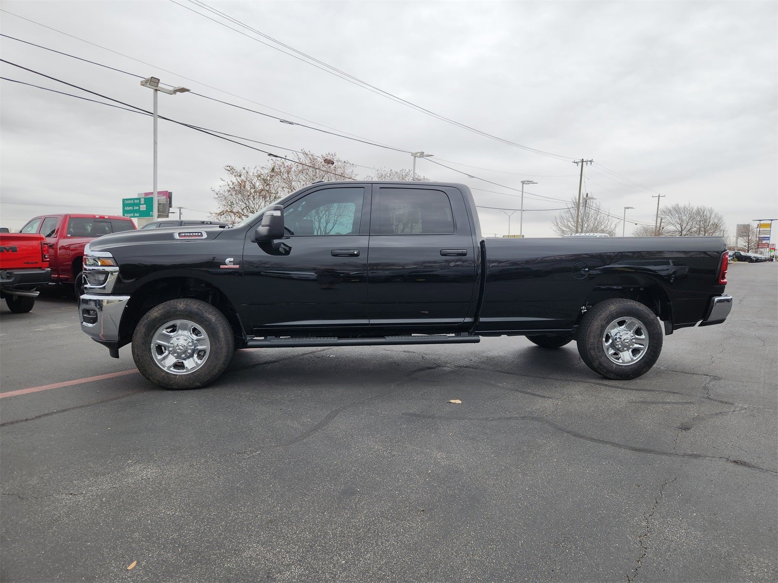 2026 RAM Ram 3500 RAM 3500 TRADESMAN CREW CAB 4X4 8' BOX