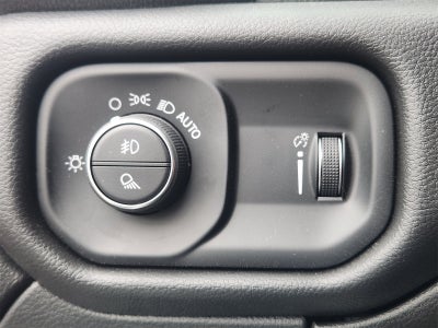 2025 RAM Ram 2500 RAM 2500 TRADESMAN CREW CAB 4X2 8' BOX