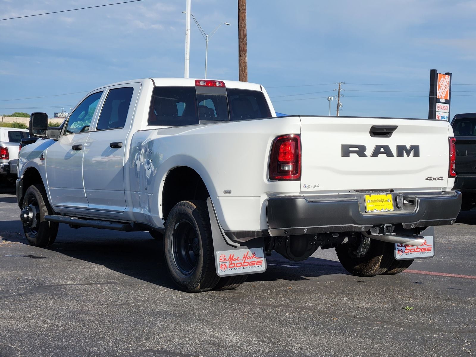 2026 RAM Ram 3500 RAM 3500 TRADESMAN CREW CAB 4X4 8' BOX