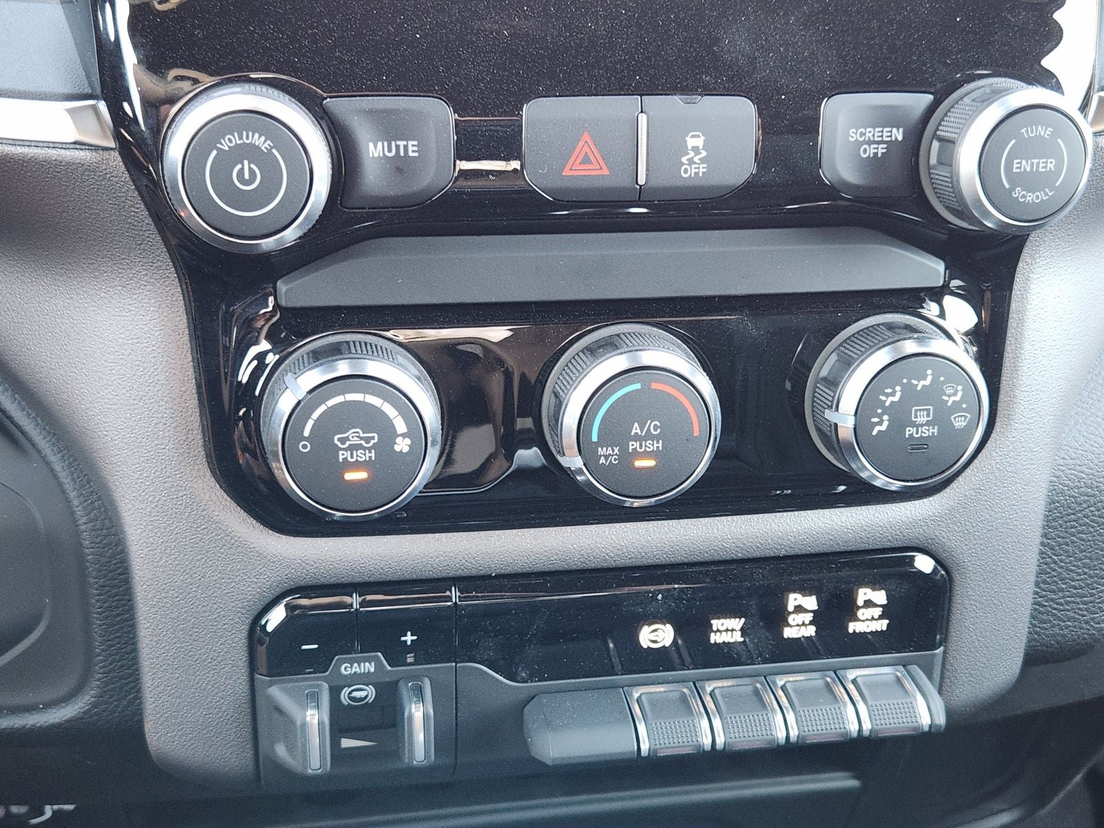 2026 RAM Ram 3500 RAM 3500 LONE STAR CREW CAB 4X4 8' BOX