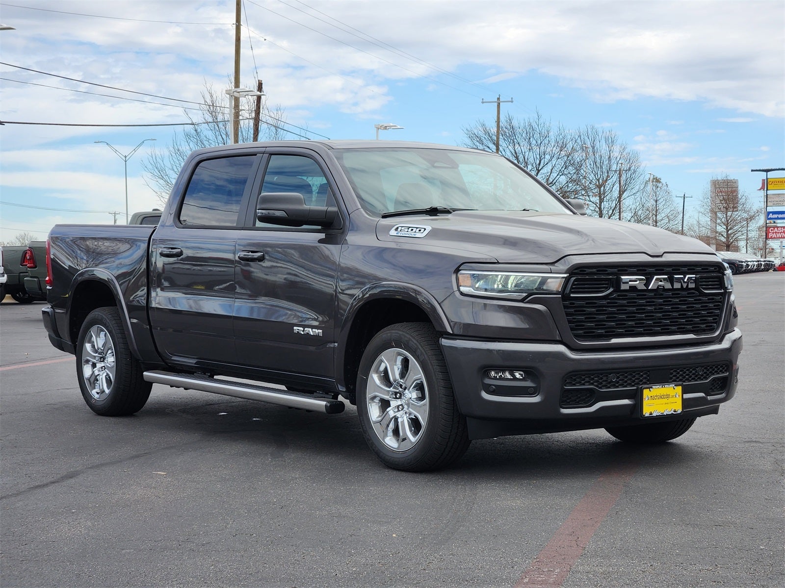 2025 RAM Ram 1500 RAM 1500 LONE STAR CREW CAB 4X2 5'7' BOX