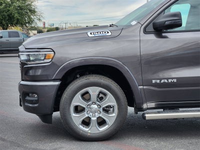 2025 RAM Ram 1500 RAM 1500 LONE STAR CREW CAB 4X2 5'7' BOX