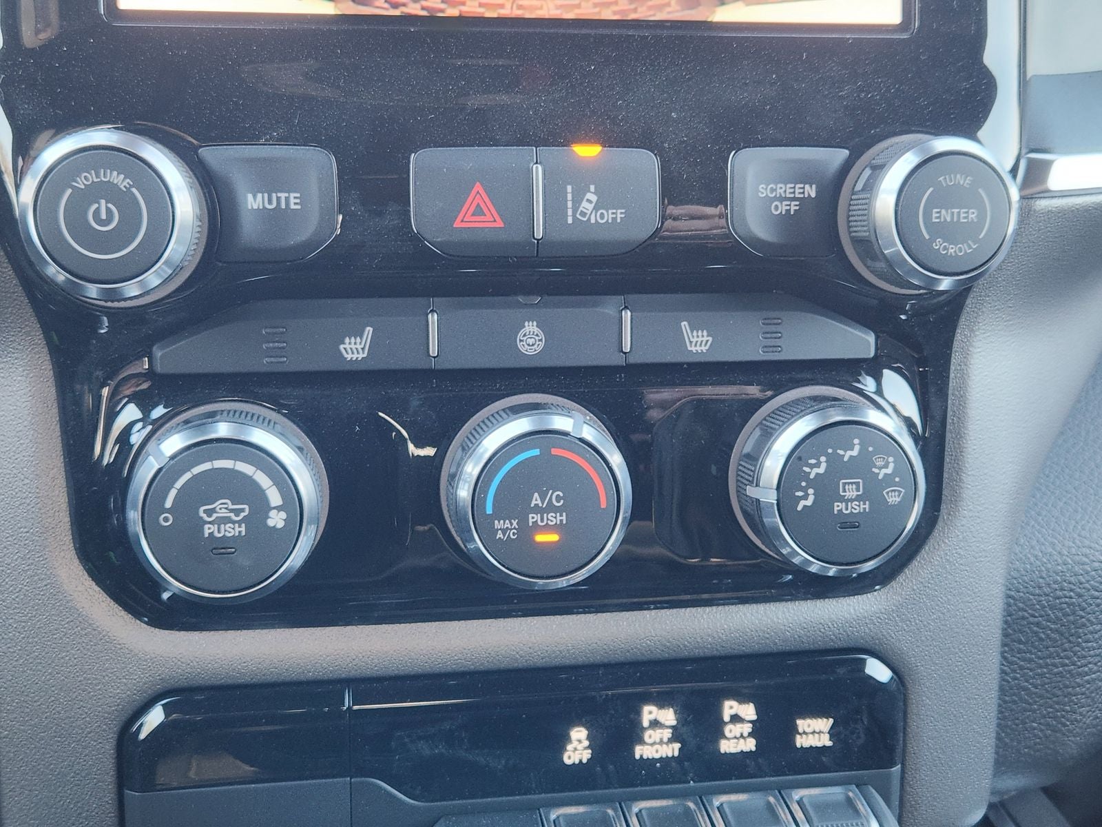 2026 RAM Ram 1500 RAM 1500 LONE STAR CREW CAB 4X2 5'7' BOX