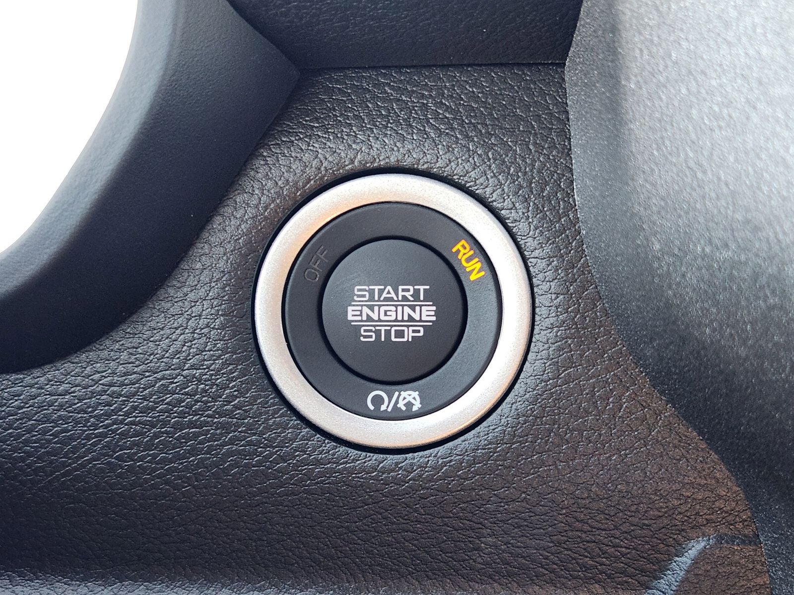 2026 RAM Ram 1500 RAM 1500 EXPRESS CREW CAB 4X2 5'7' BOX