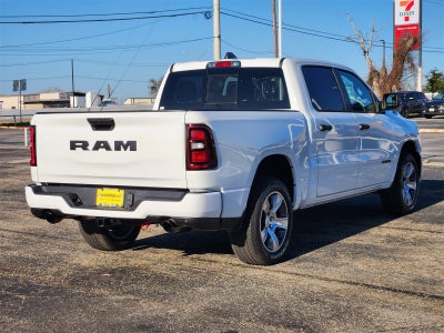 2026 RAM Ram 1500 RAM 1500 EXPRESS CREW CAB 4X2 5'7' BOX