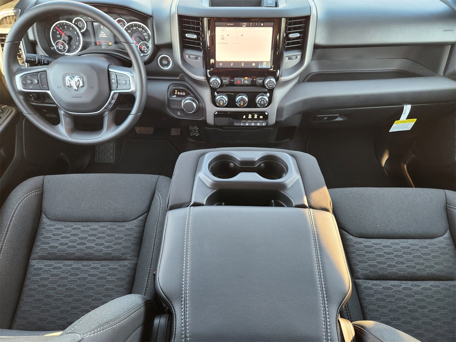 2026 RAM Ram 1500 RAM 1500 EXPRESS CREW CAB 4X2 5'7' BOX