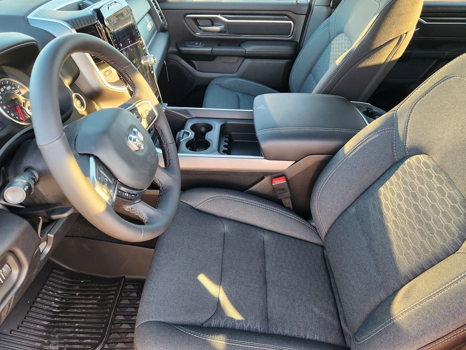 2026 RAM Ram 1500 RAM 1500 LONE STAR CREW CAB 4X4 5'7' BOX