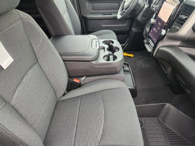 2026 RAM Ram 2500 RAM 2500 BLACK EXPRESS CREW CAB 4X4 6'4' BOX