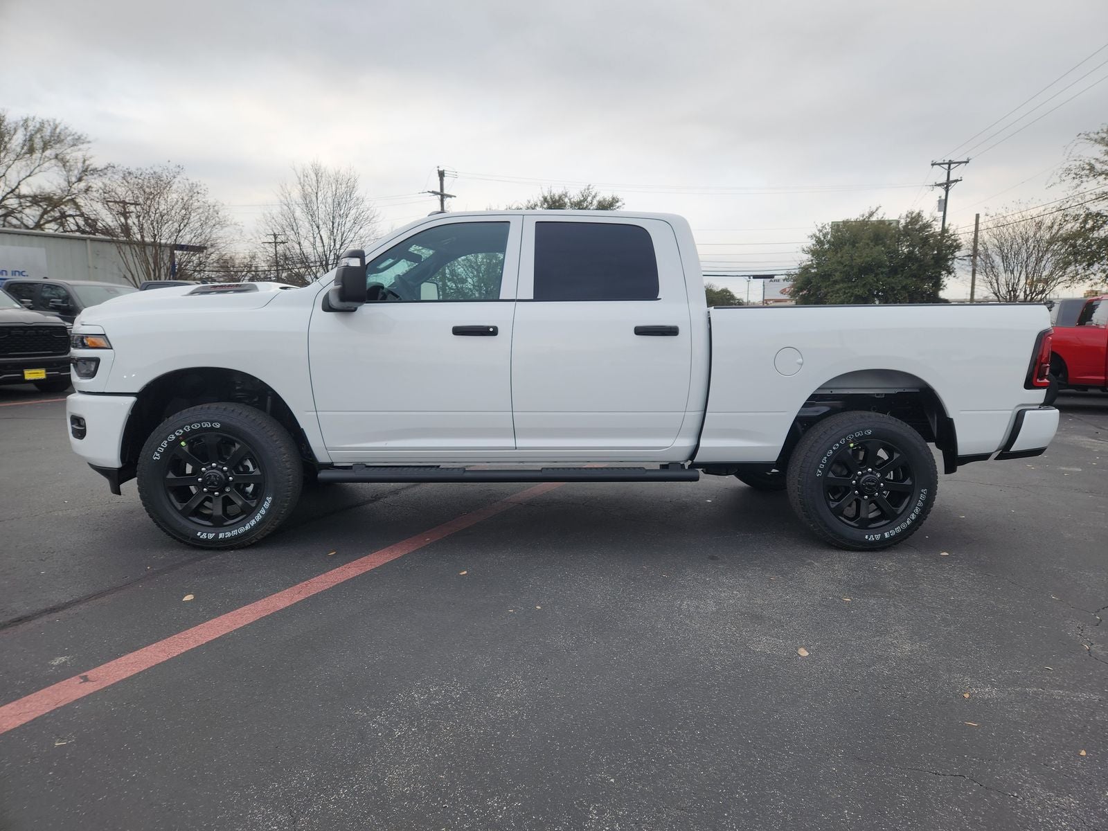2026 RAM Ram 2500 RAM 2500 BLACK EXPRESS CREW CAB 4X4 6'4' BOX