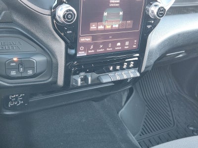 2026 RAM Ram 2500 RAM 2500 BLACK EXPRESS CREW CAB 4X4 6'4' BOX