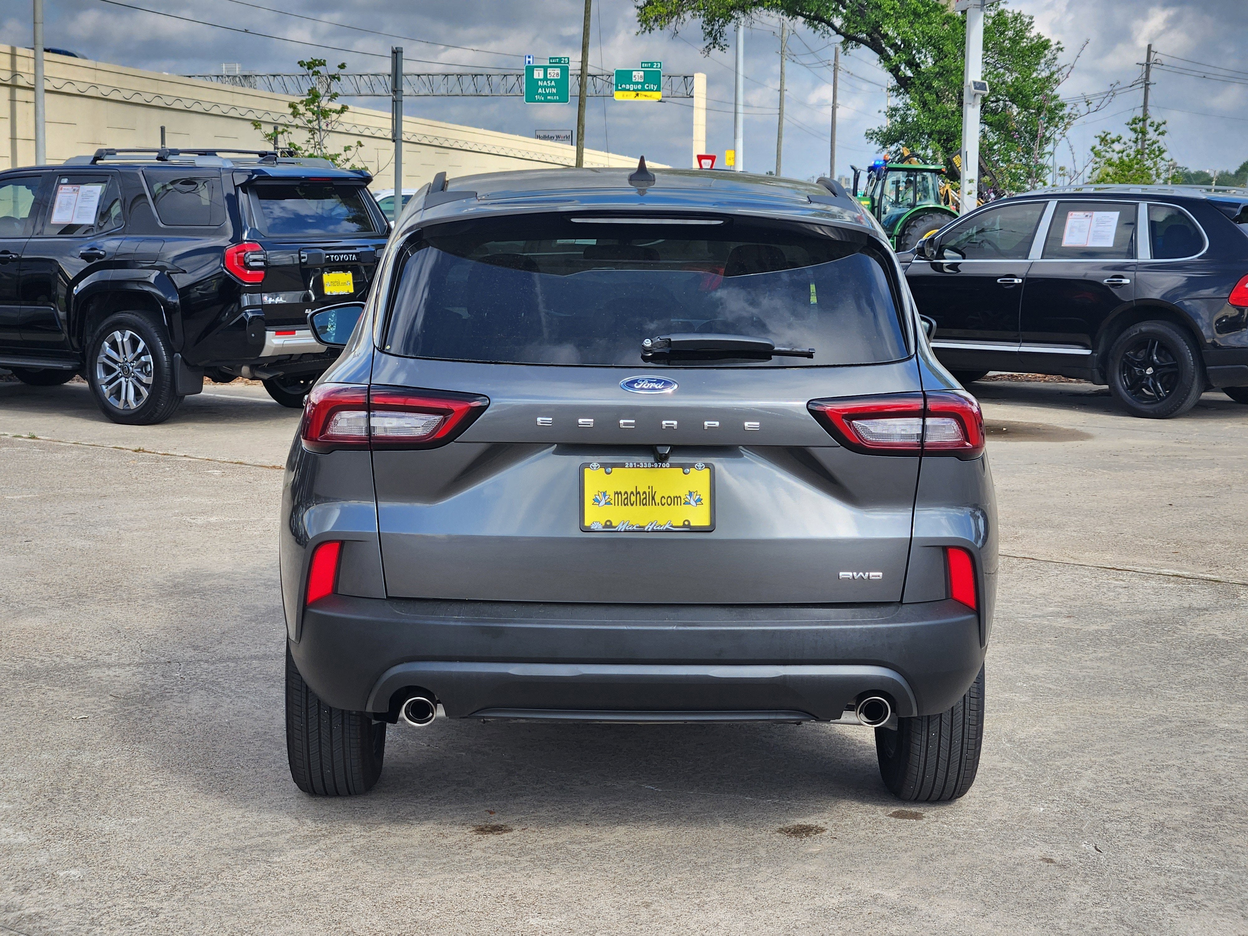 2025 Ford Escape ST-Line