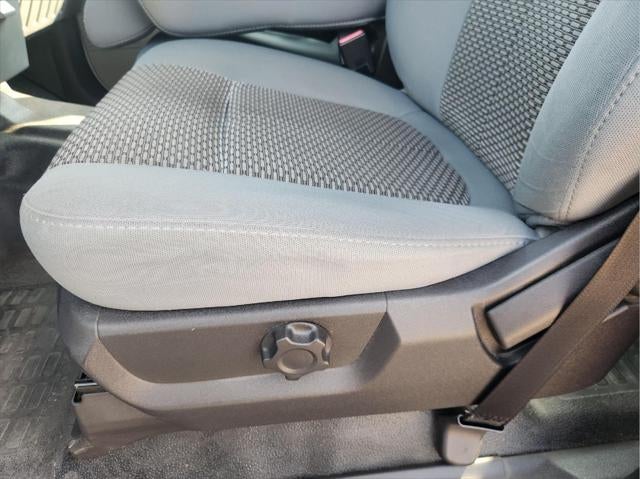 2012 Ford Super Duty F-250 SRW XL