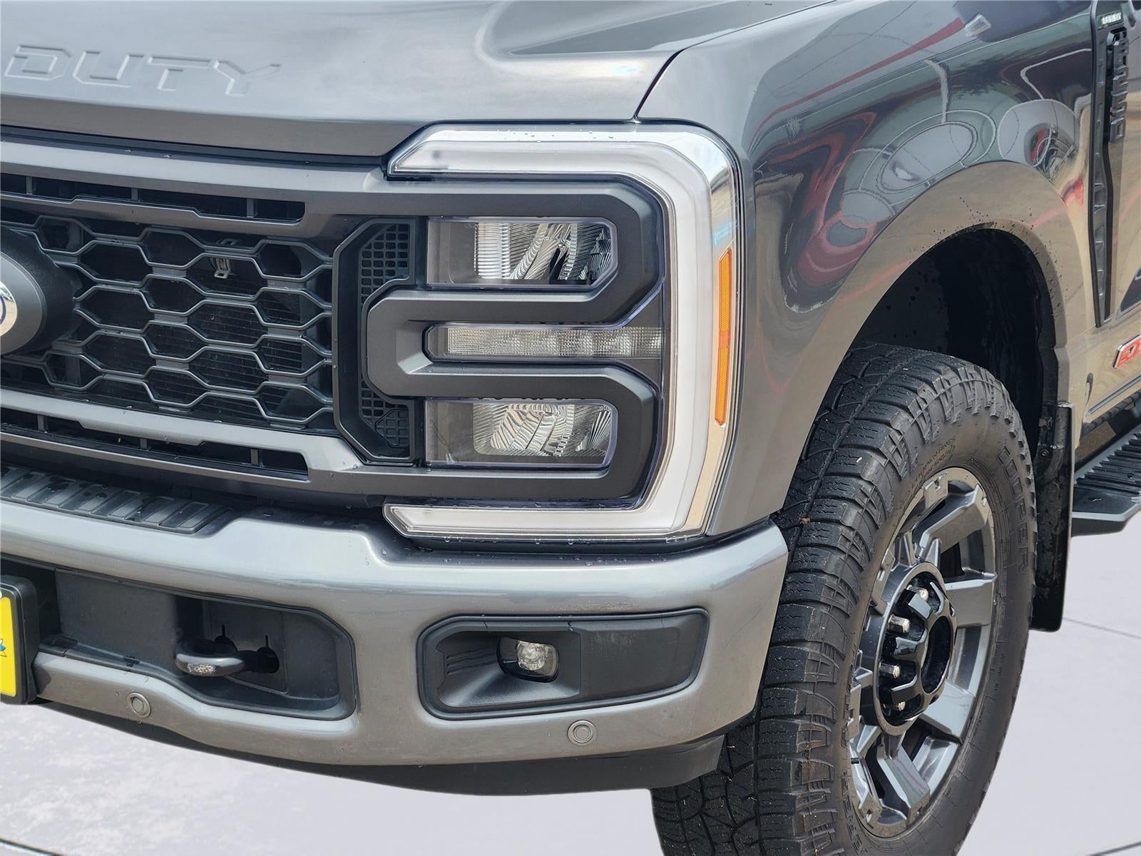 2023 Ford Super Duty F-250 Lariat