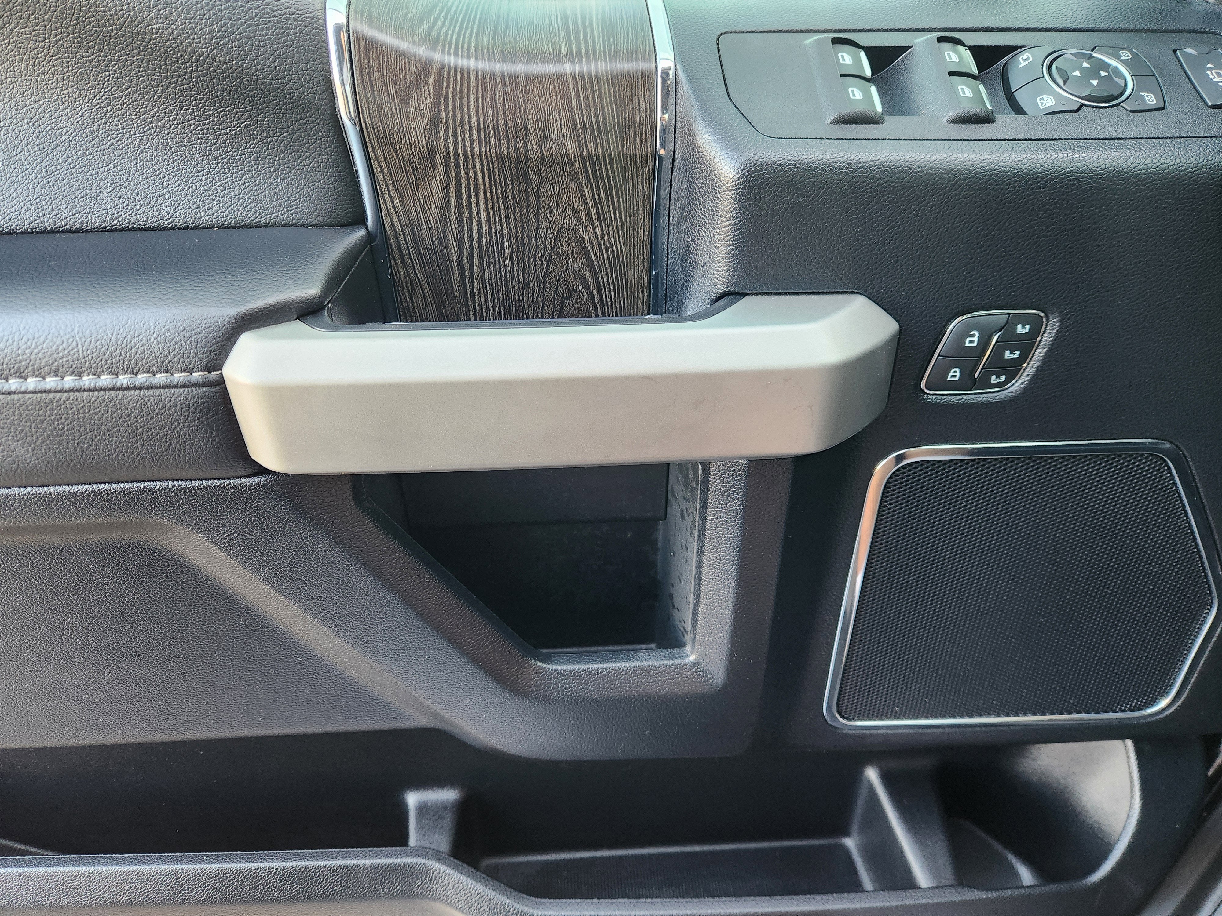 2020 Ford F-350SD Lariat