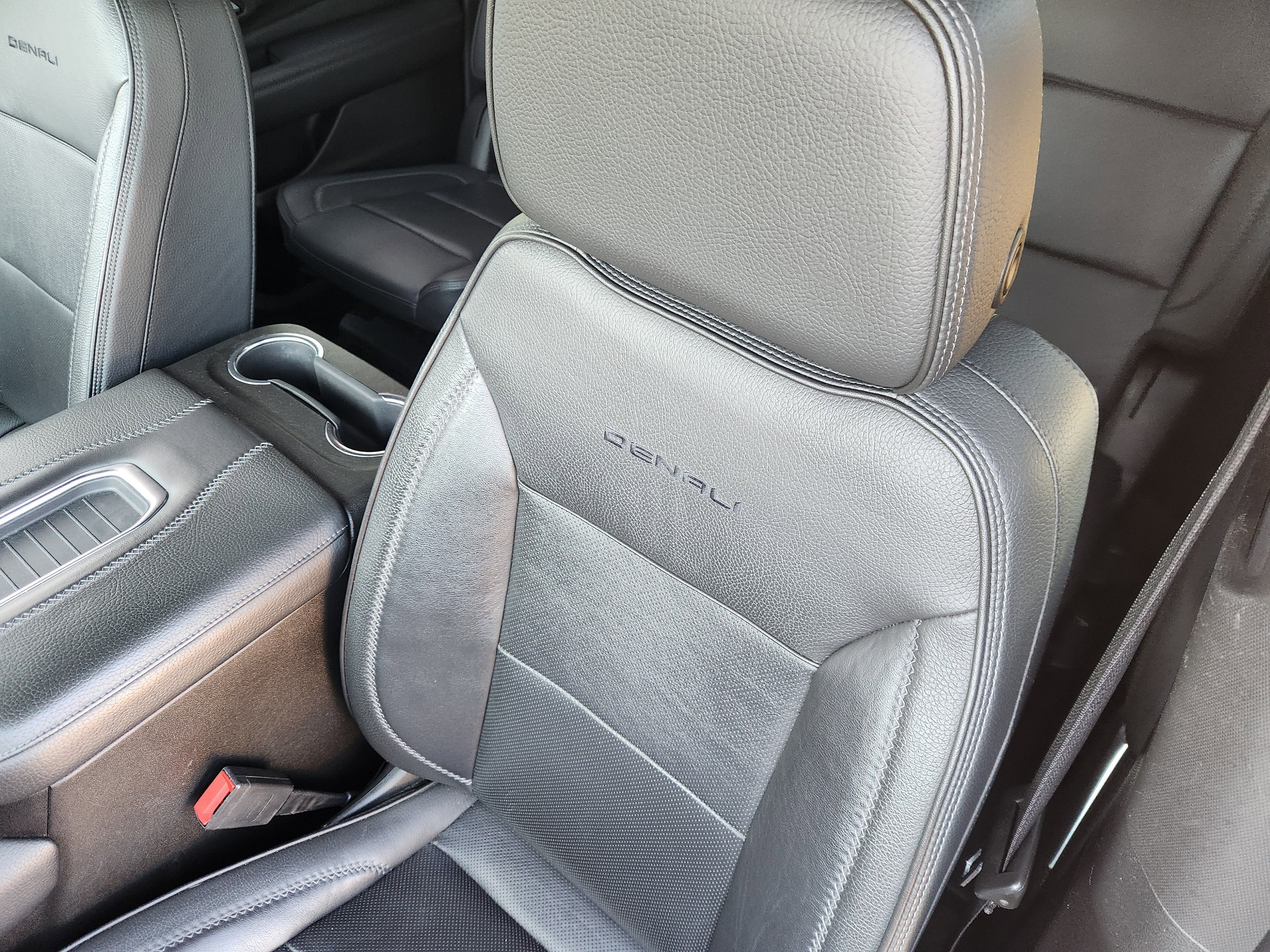 2021 GMC Yukon XL Denali