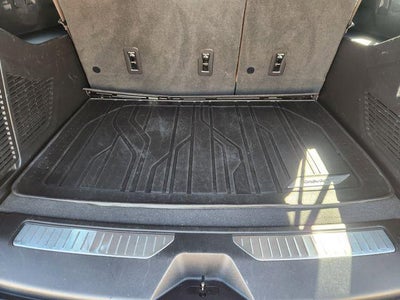 2022 Chevrolet Suburban High Country