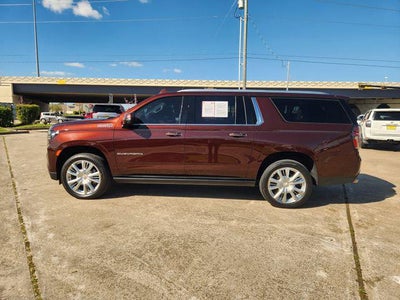 2022 Chevrolet Suburban High Country