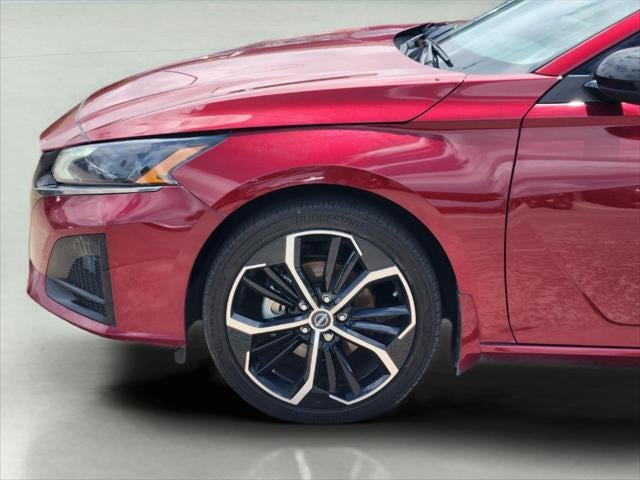 2024 Nissan ALTIMA Base