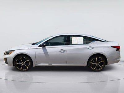2025 Nissan Altima SR