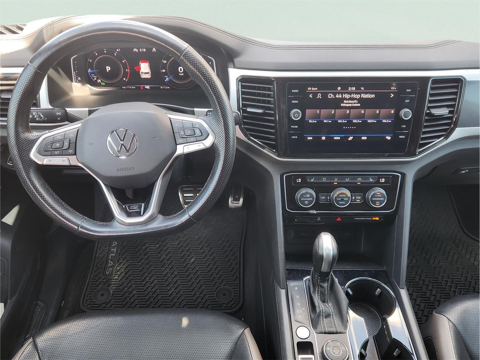 2023 Volkswagen Atlas Cross Sport 3.6L V6 SEL Premium R-Line