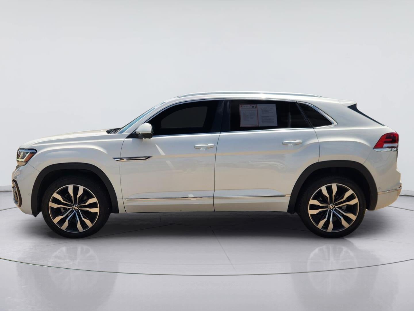 2023 Volkswagen Atlas Cross Sport 3.6L V6 SEL Premium R-Line
