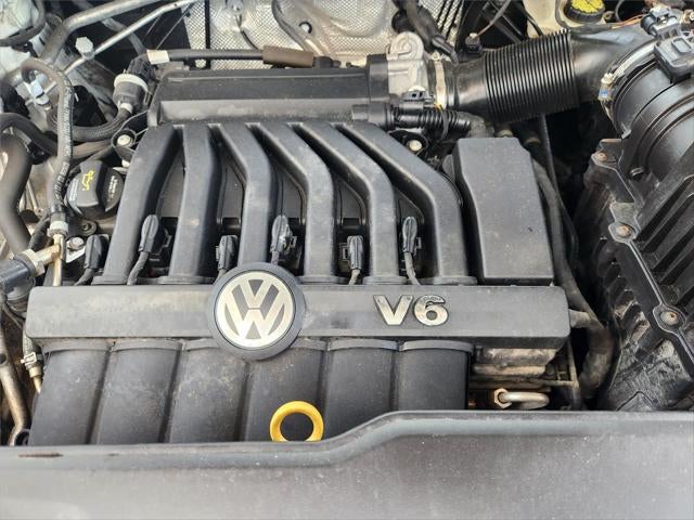 2023 Volkswagen Atlas Cross Sport 3.6L V6 SEL Premium R-Line