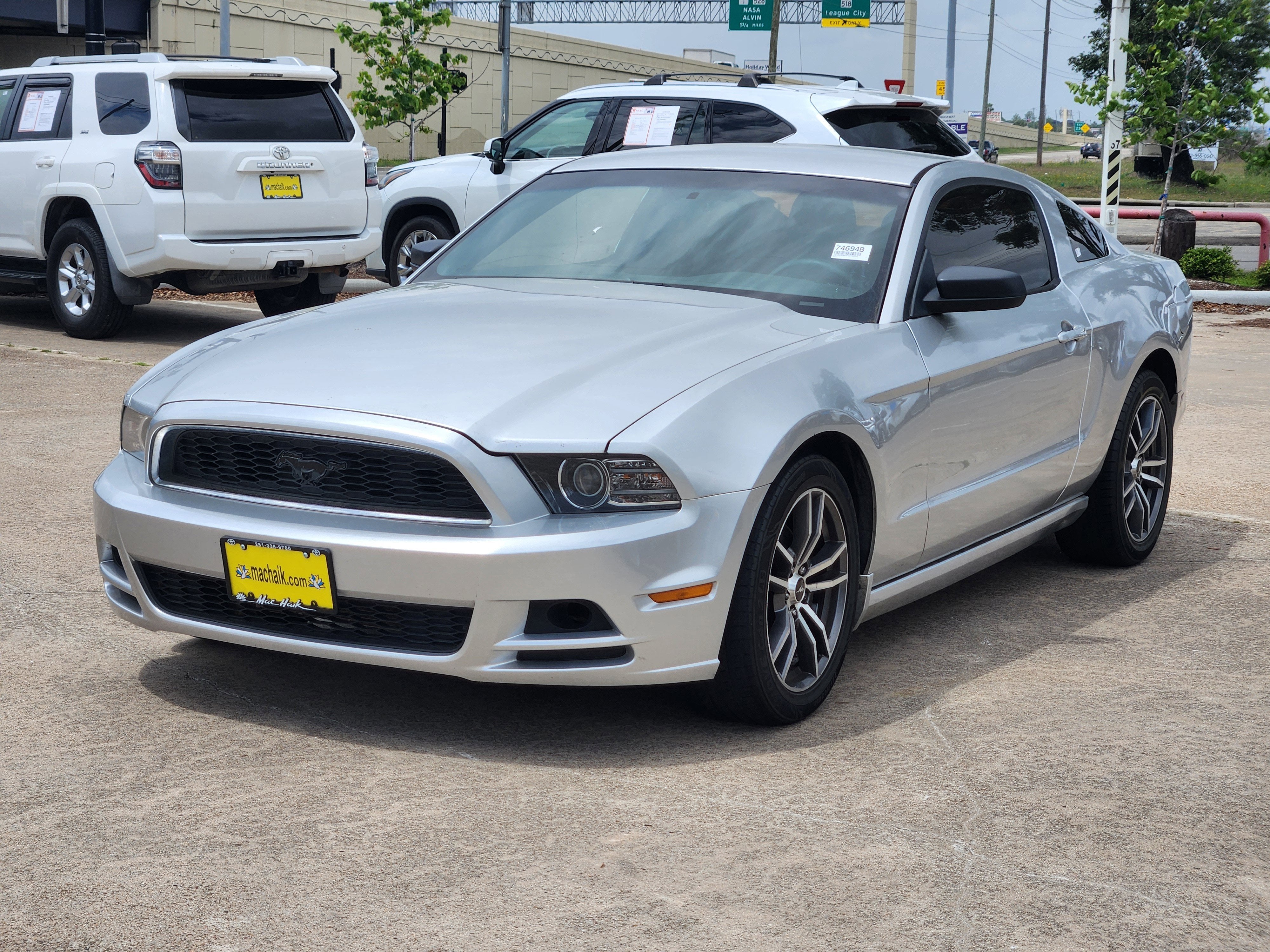 2014 Ford Mustang V6