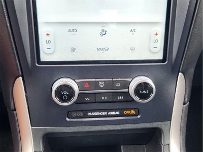 2023 Ford Edge SE