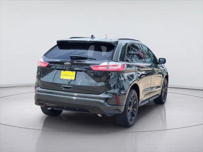 2023 Ford Edge SE