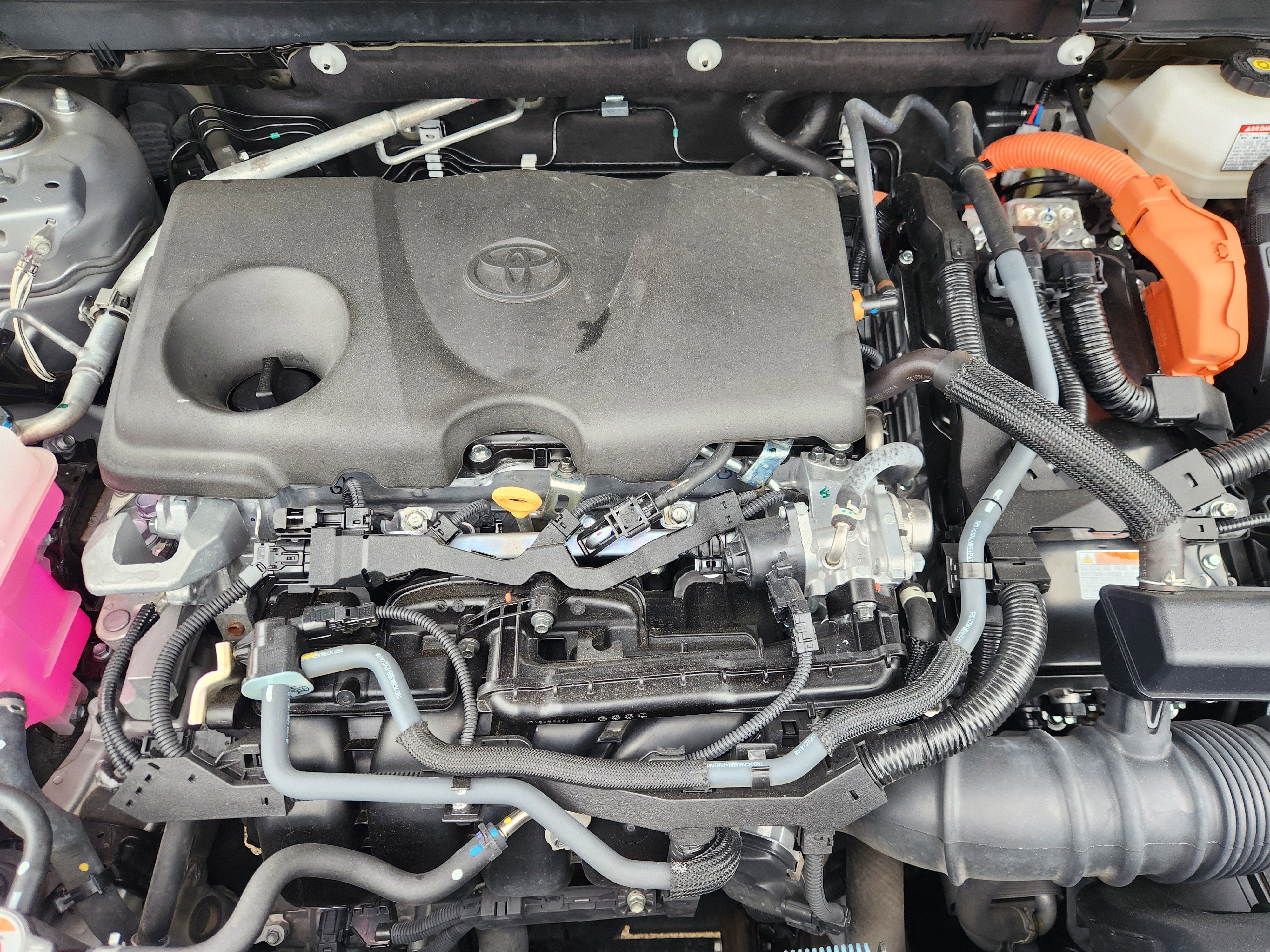 2024 Toyota RAV4 Hybrid XLE Premium