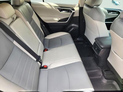 2020 Toyota RAV4 XLE Premium
